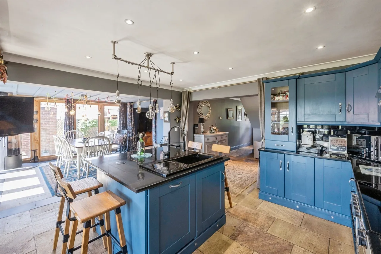 Sandtoft Road, Thorne, Doncaster, photo 3