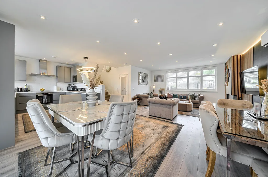 Crombie Road, Sidcup, DA15 8AU, photo 4