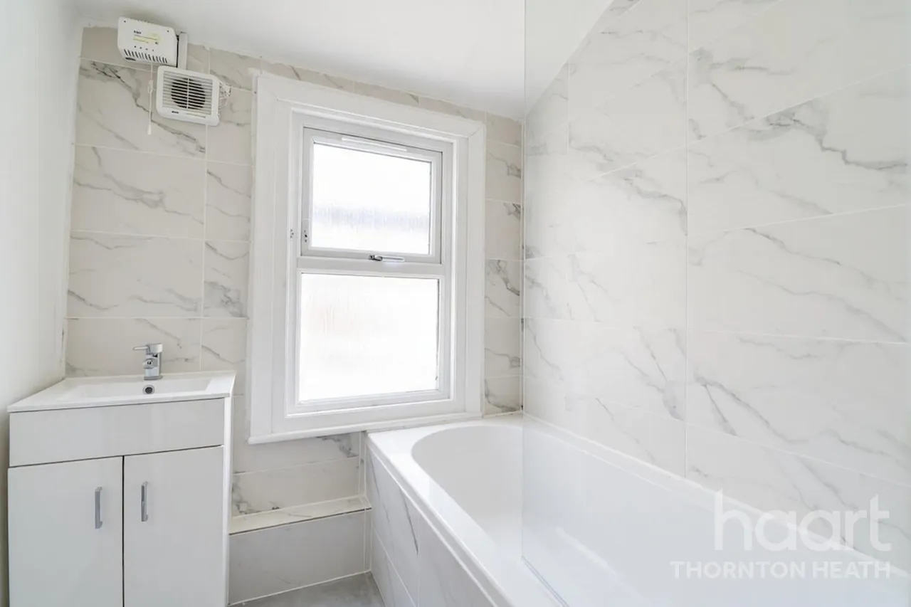 Clifton Road, London, SE25, photo 7