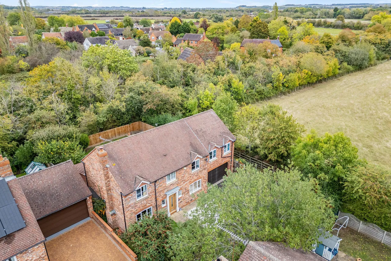 The Brickall, Long Marston, CV37, photo 10