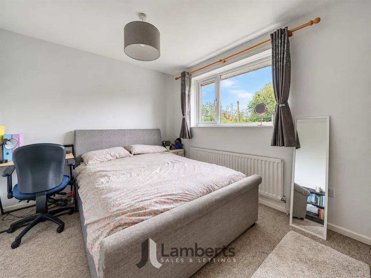 93 Redditch Road, Studley, photo 11