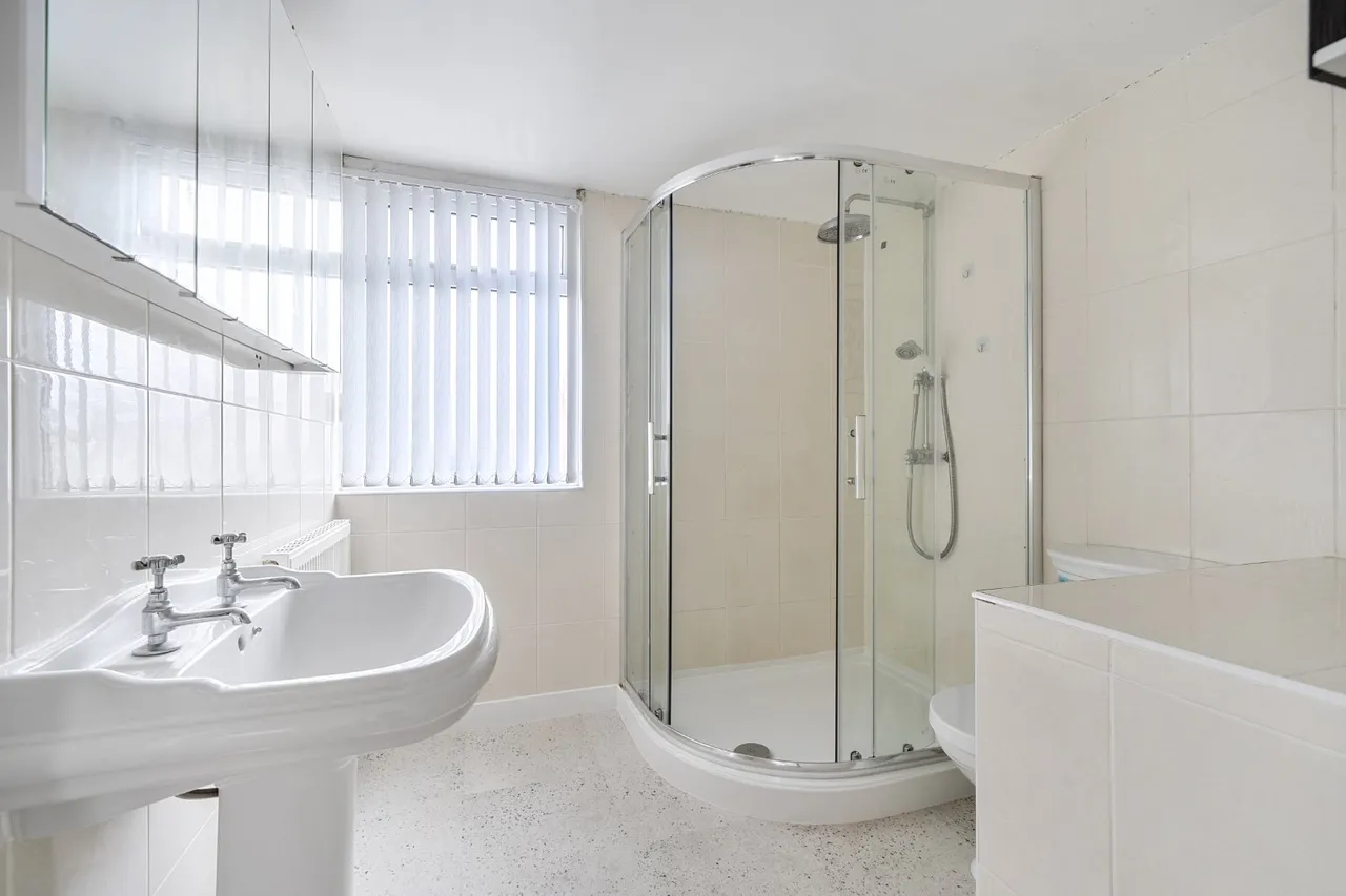 Castle Lane, Solihull, B92, photo 12