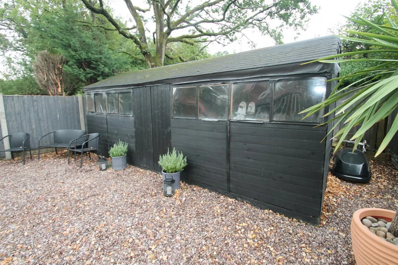 Causey Farm Road, Halesowen, photo 29