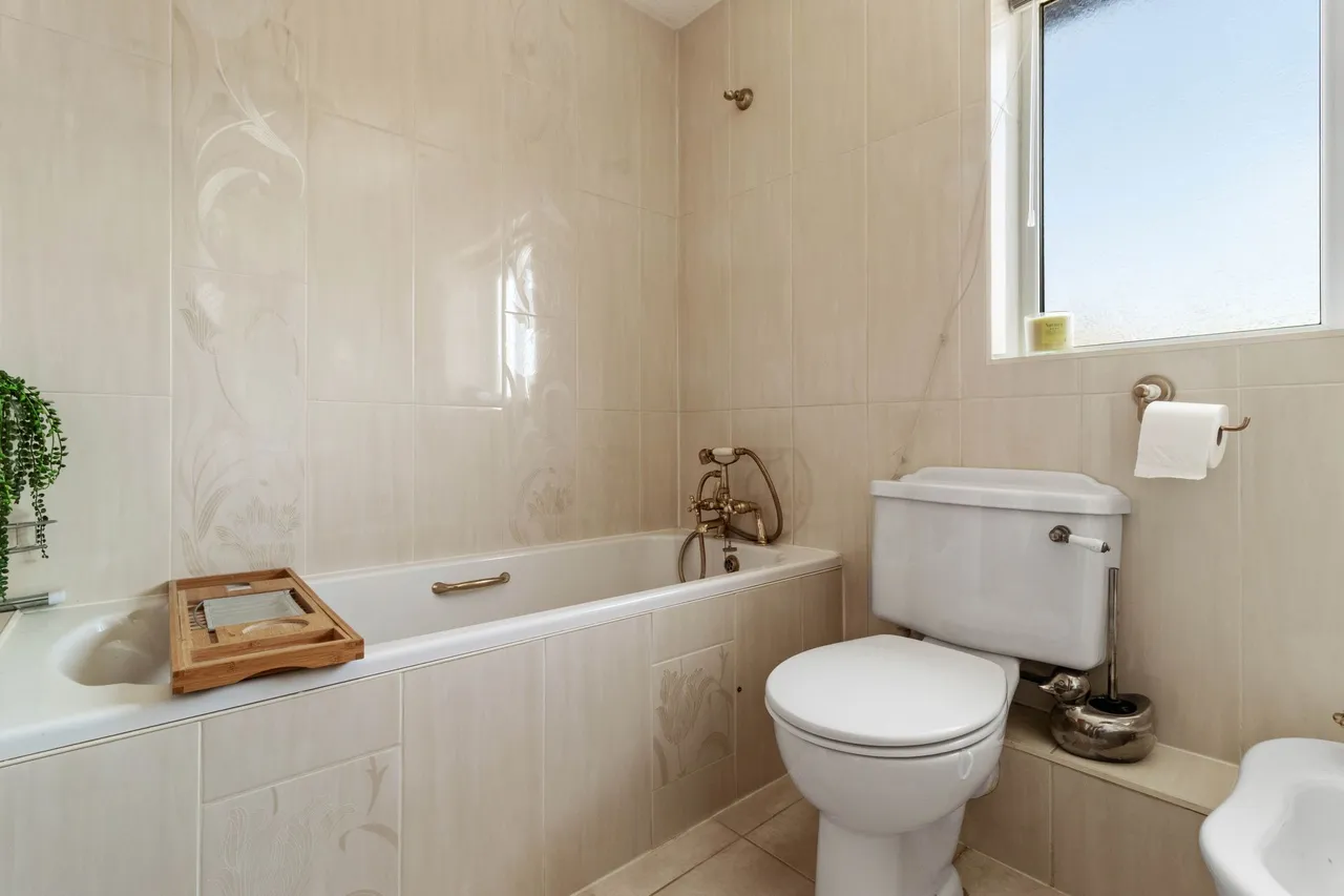Kingsbury Close, Appleton, Warrington, Warrington, WA4 5FF, photo 18