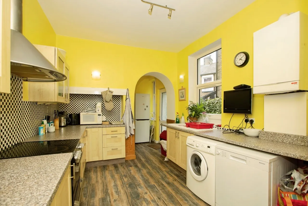 Scott Park Road, Burnley, BB11, photo 3