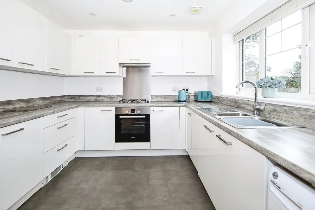 Meer Stones Road, Balsall Common, CV7, photo 2