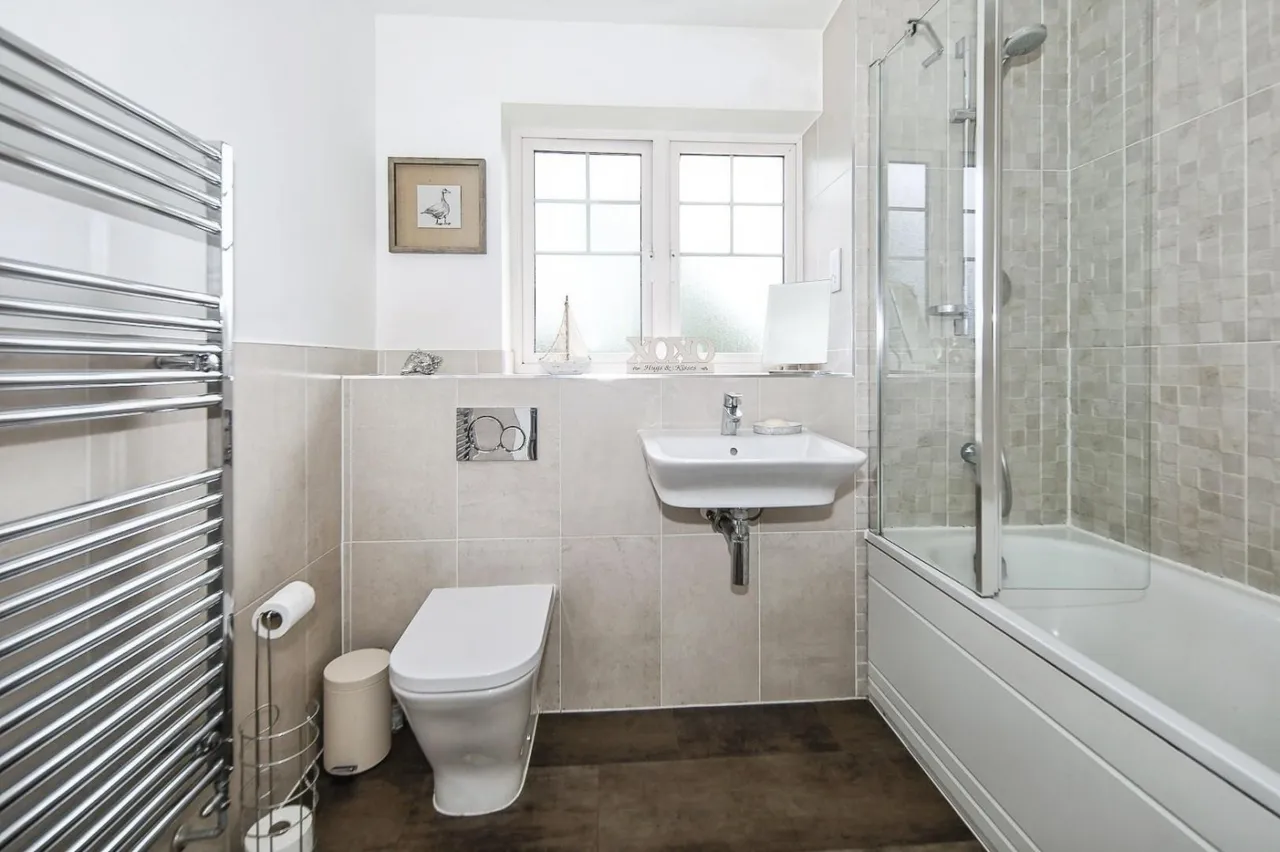 Meer Stones Road, Balsall Common, CV7, photo 16