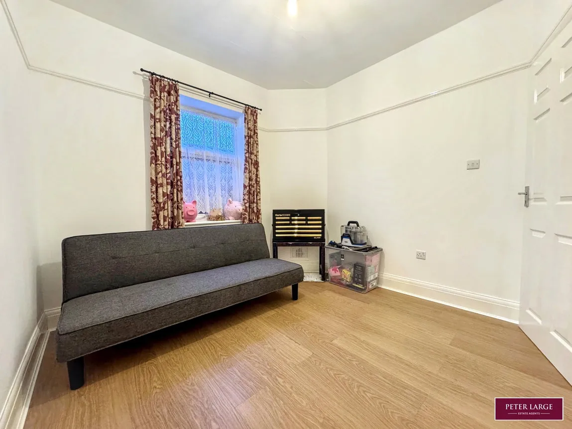 Rhuddlan Road, Rhyl, LL18, photo 6