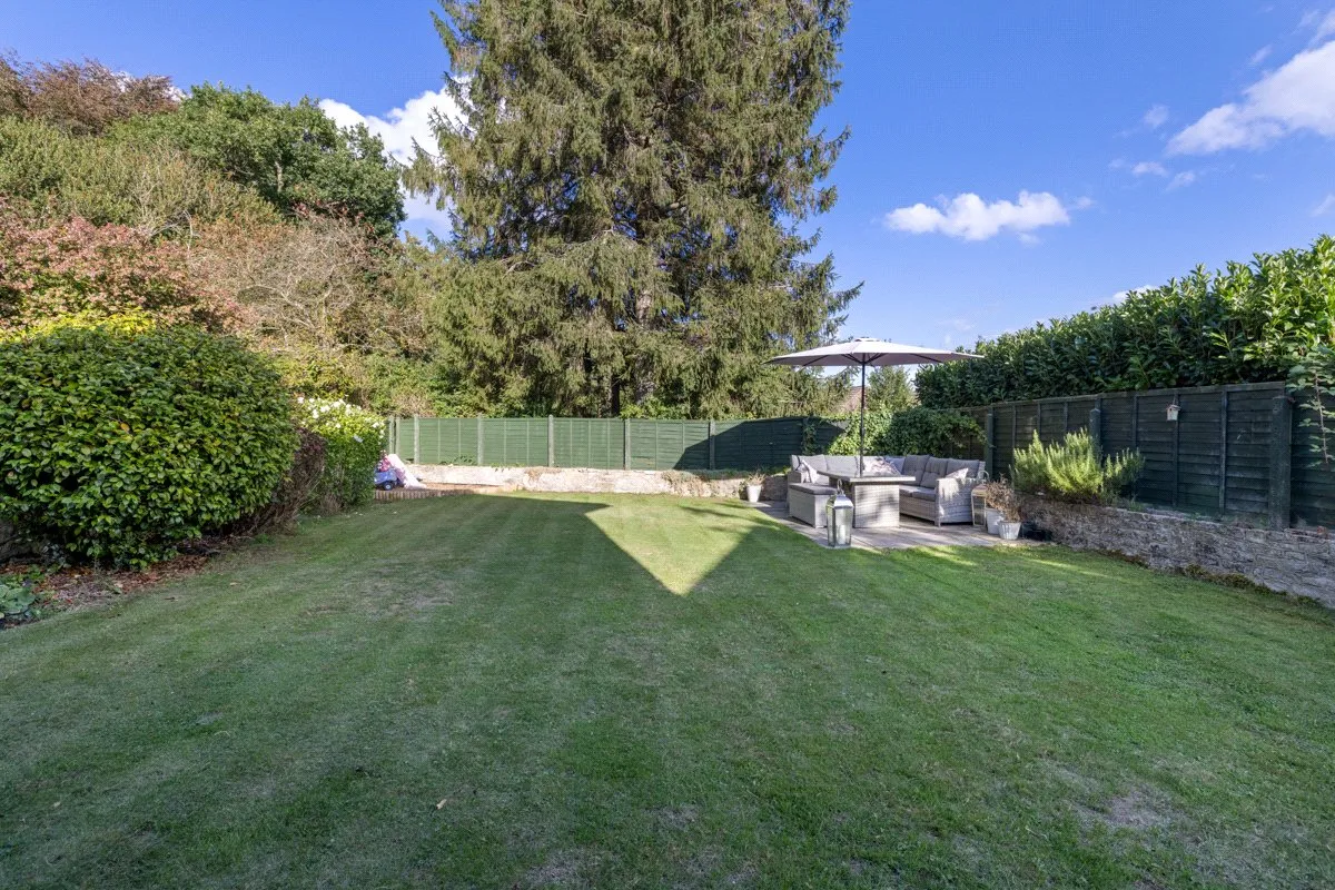 Whitfield Close, Haslemere, GU27, photo 20