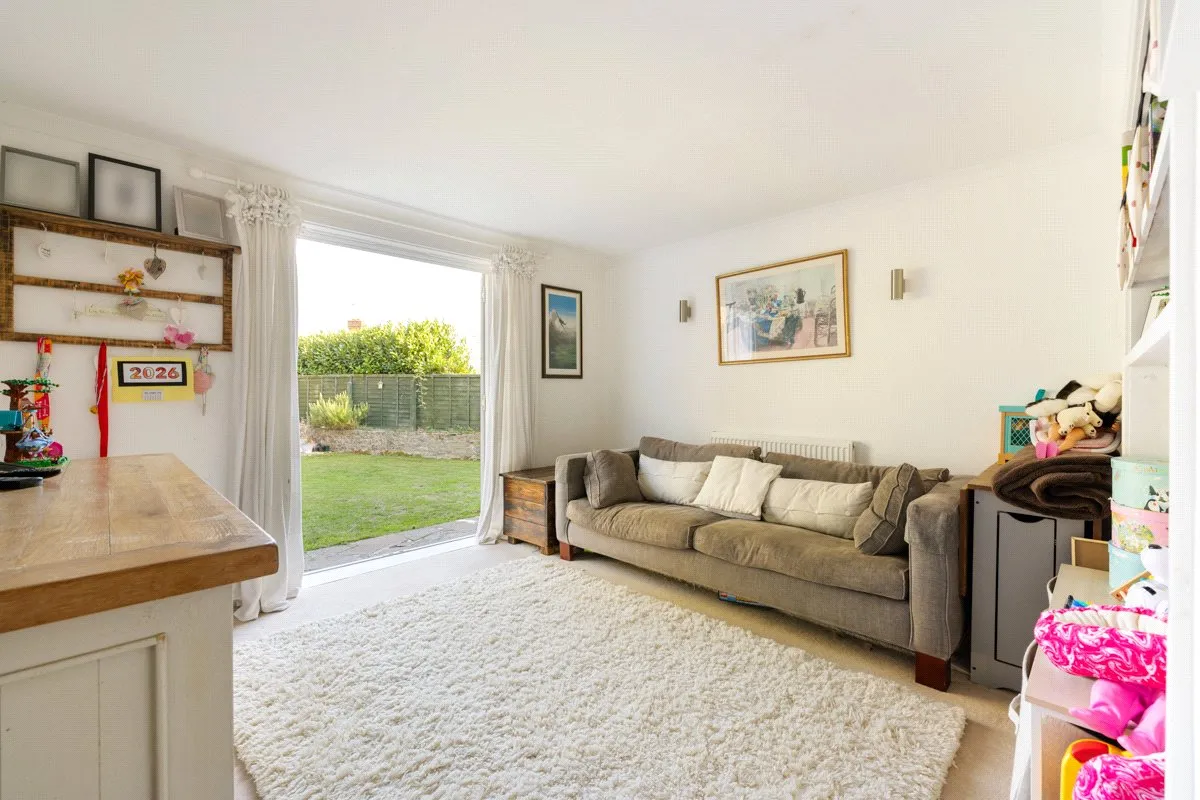 Whitfield Close, Haslemere, GU27, photo 5