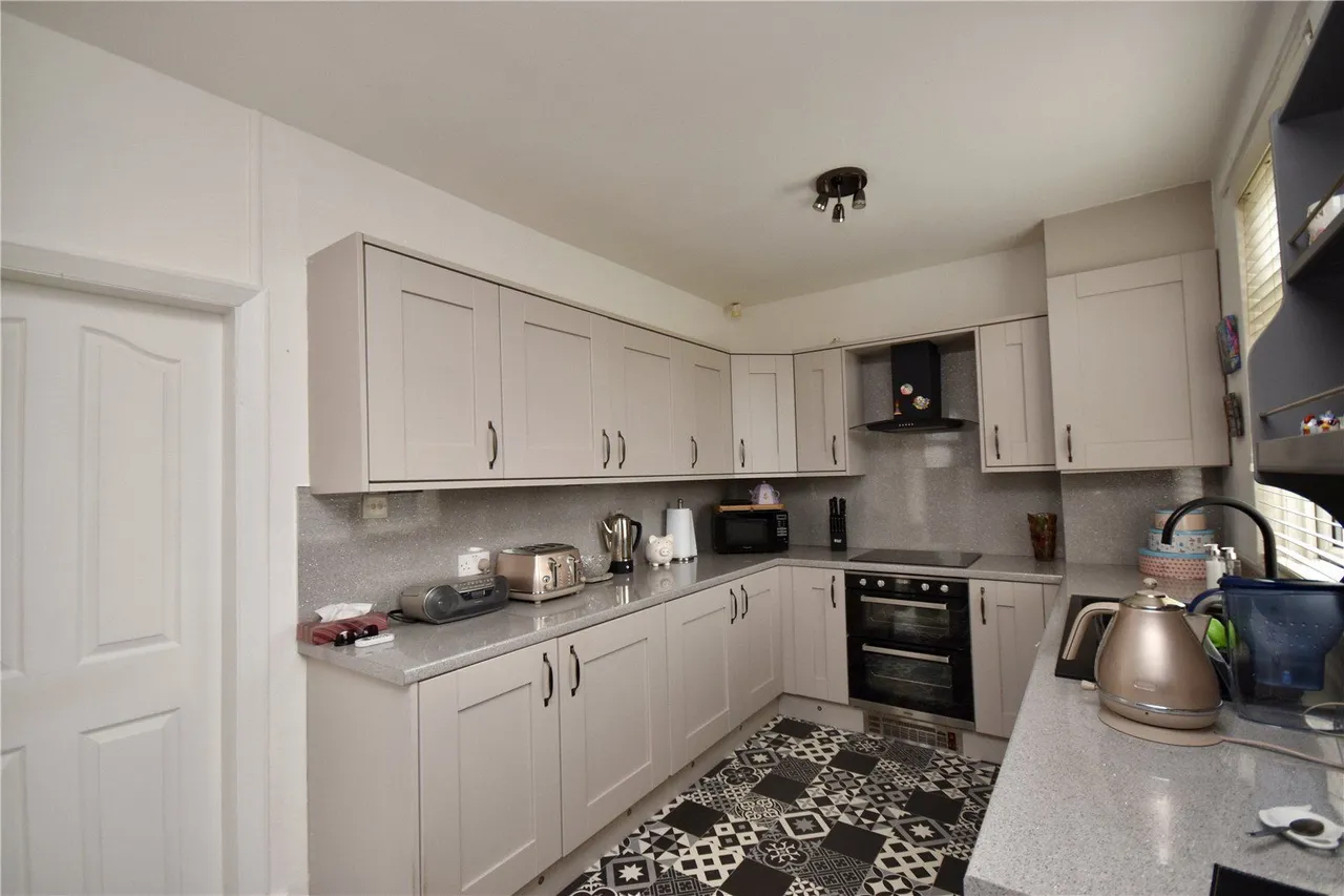 Hall Street, Royton, OL2, photo 3