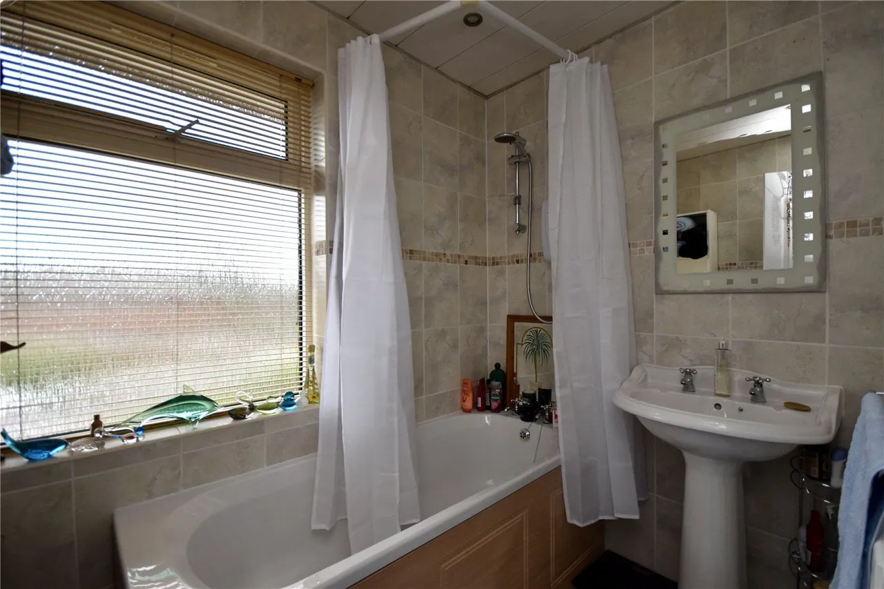 Hall Street, Royton, OL2, photo 12