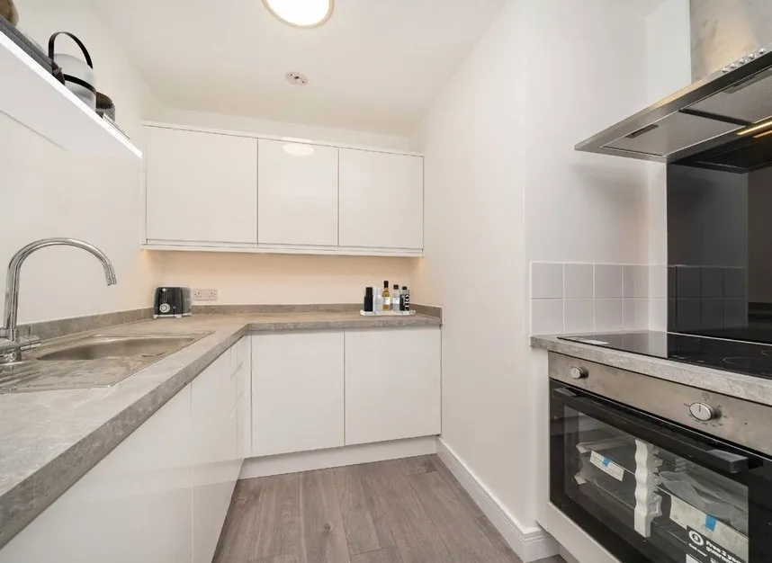 Berrymead Gardens, Acton, W3, photo 2