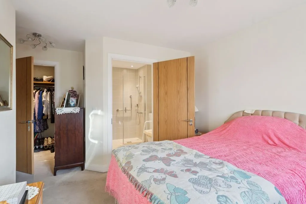 Marlow Road, Bourne End SL8 5SE, photo 12