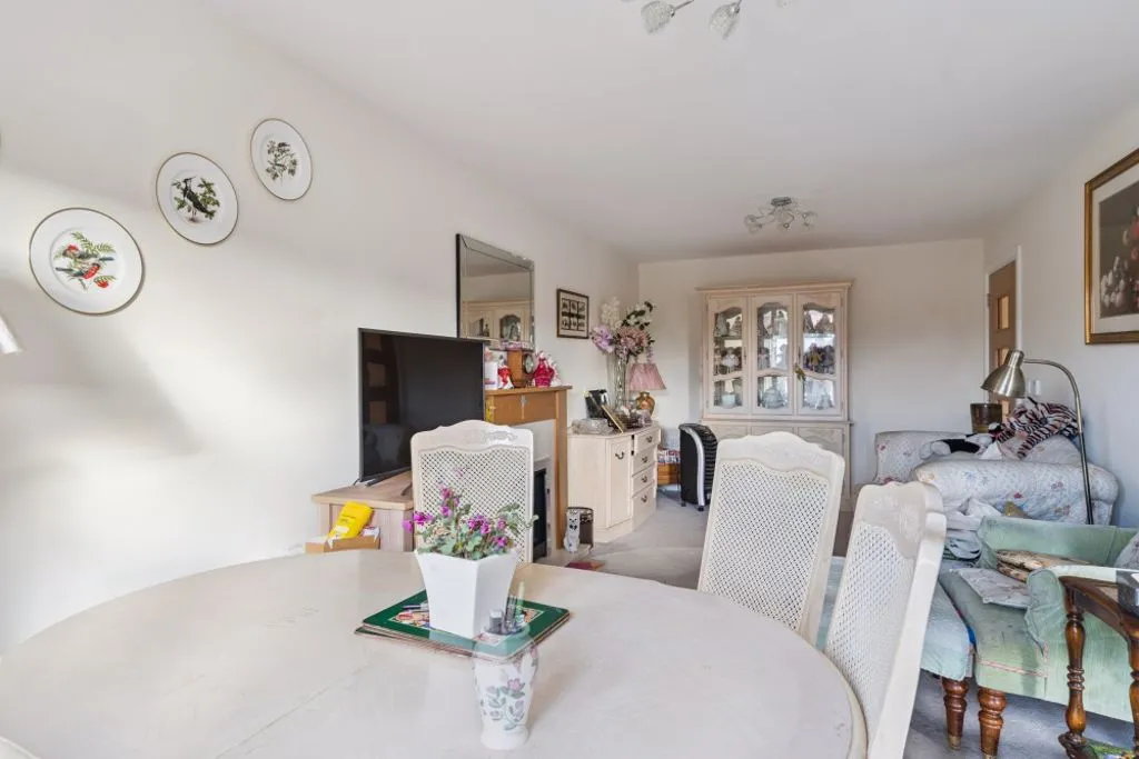 Marlow Road, Bourne End SL8 5SE, photo 5