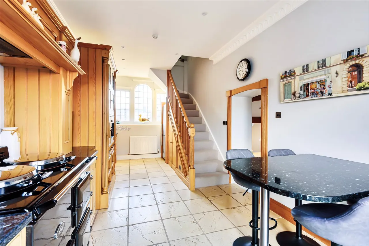 Shore Road, Warsash, photo 8
