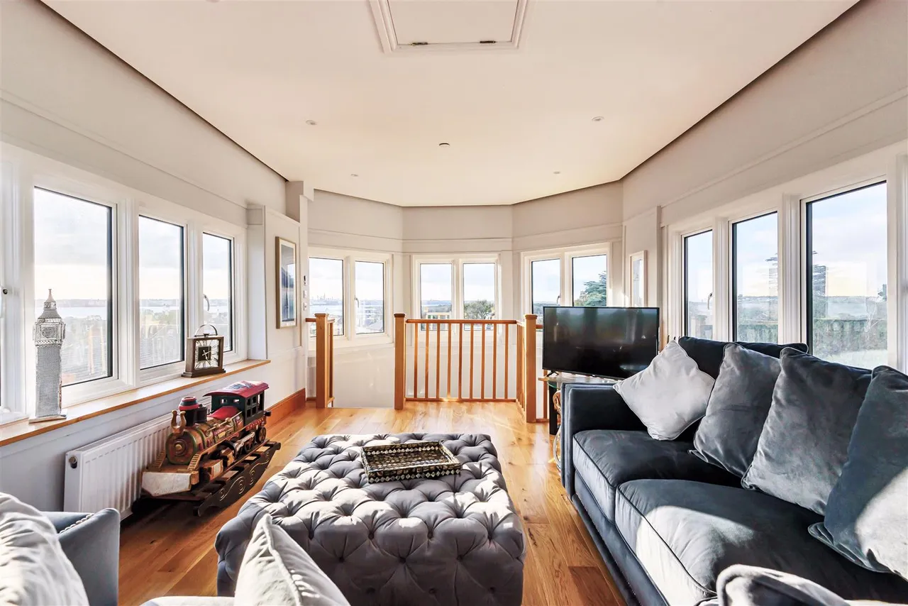 Shore Road, Warsash, photo 2