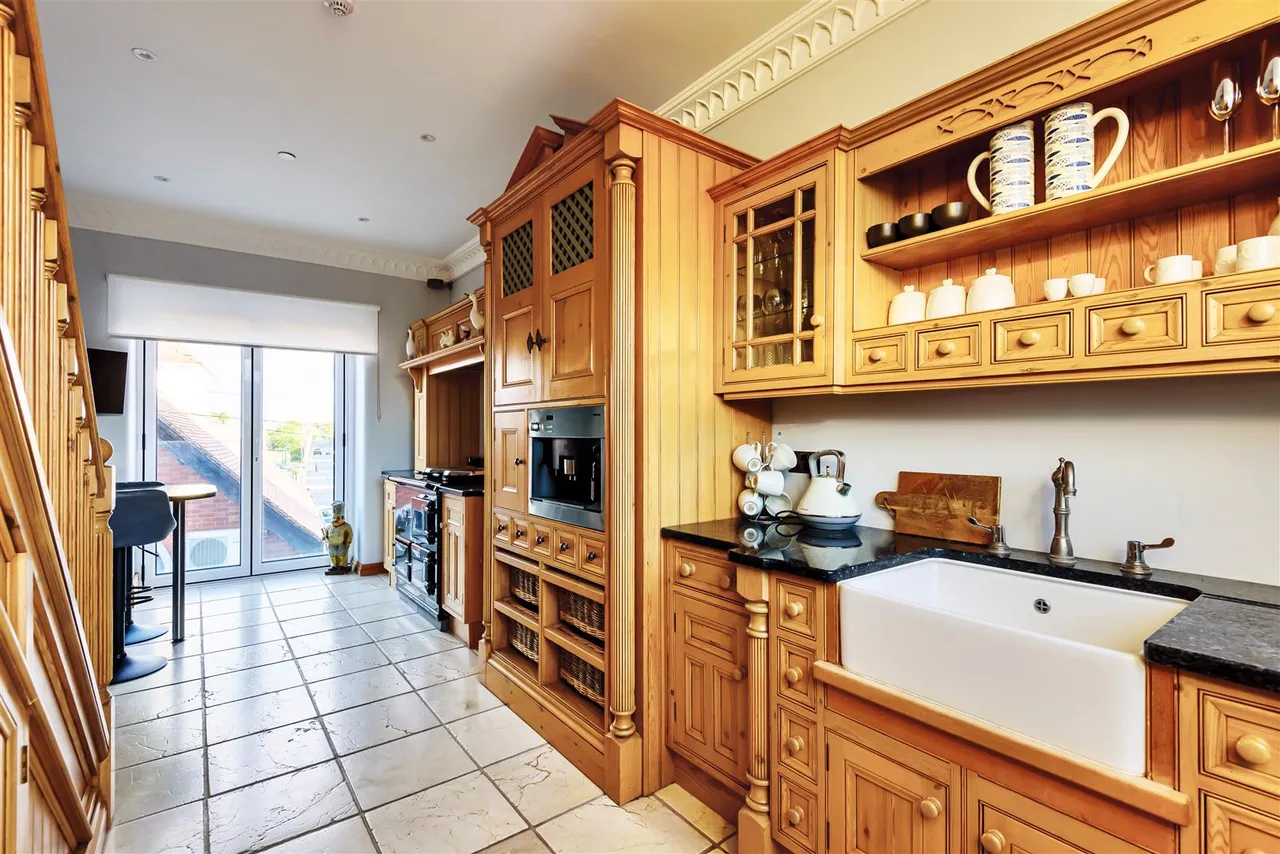Shore Road, Warsash, photo 7