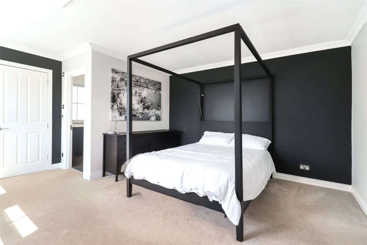 Chart Road, Sutton Valence, Maidstone, Kent, ME17 3AW, photo 9