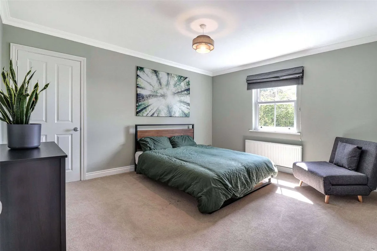 Chart Road, Sutton Valence, Maidstone, Kent, ME17 3AW, photo 11
