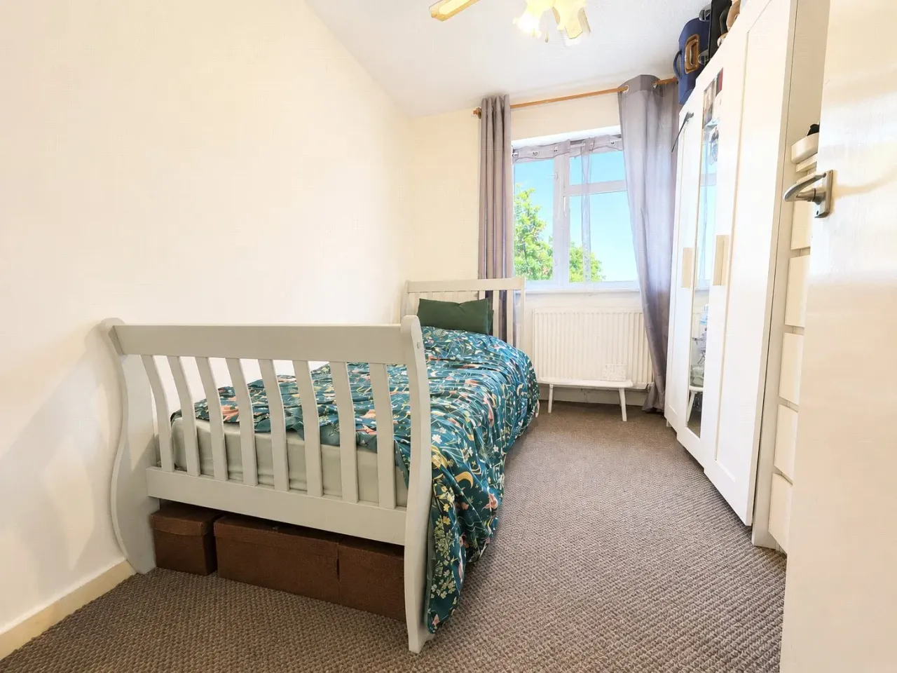 Maine Crescent, Rayleigh, SS6, photo 6