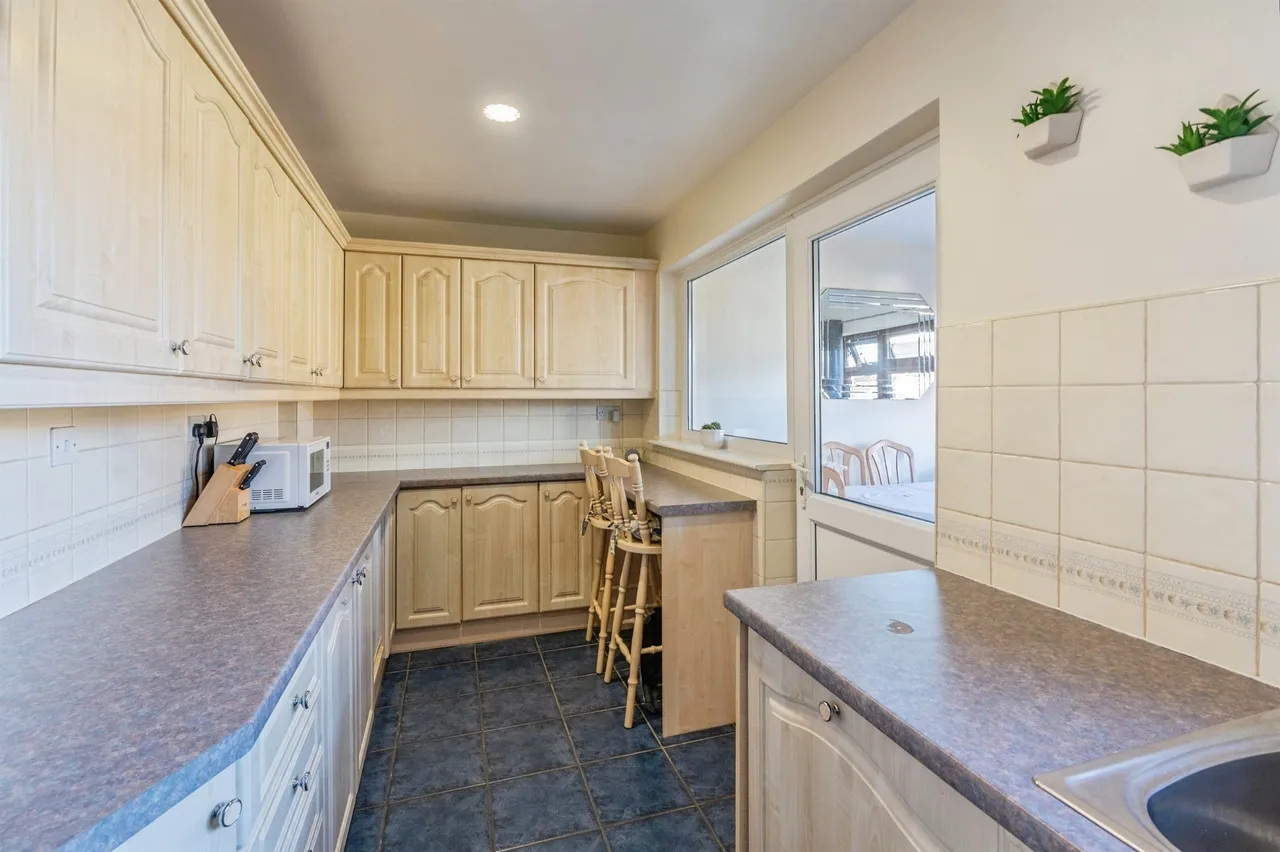 Nelson Road, Rainham, photo 6