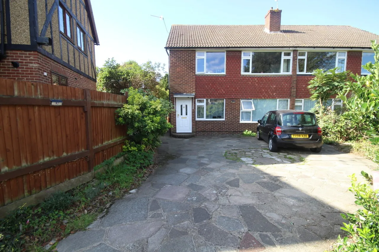 Meadow Court, photo 10