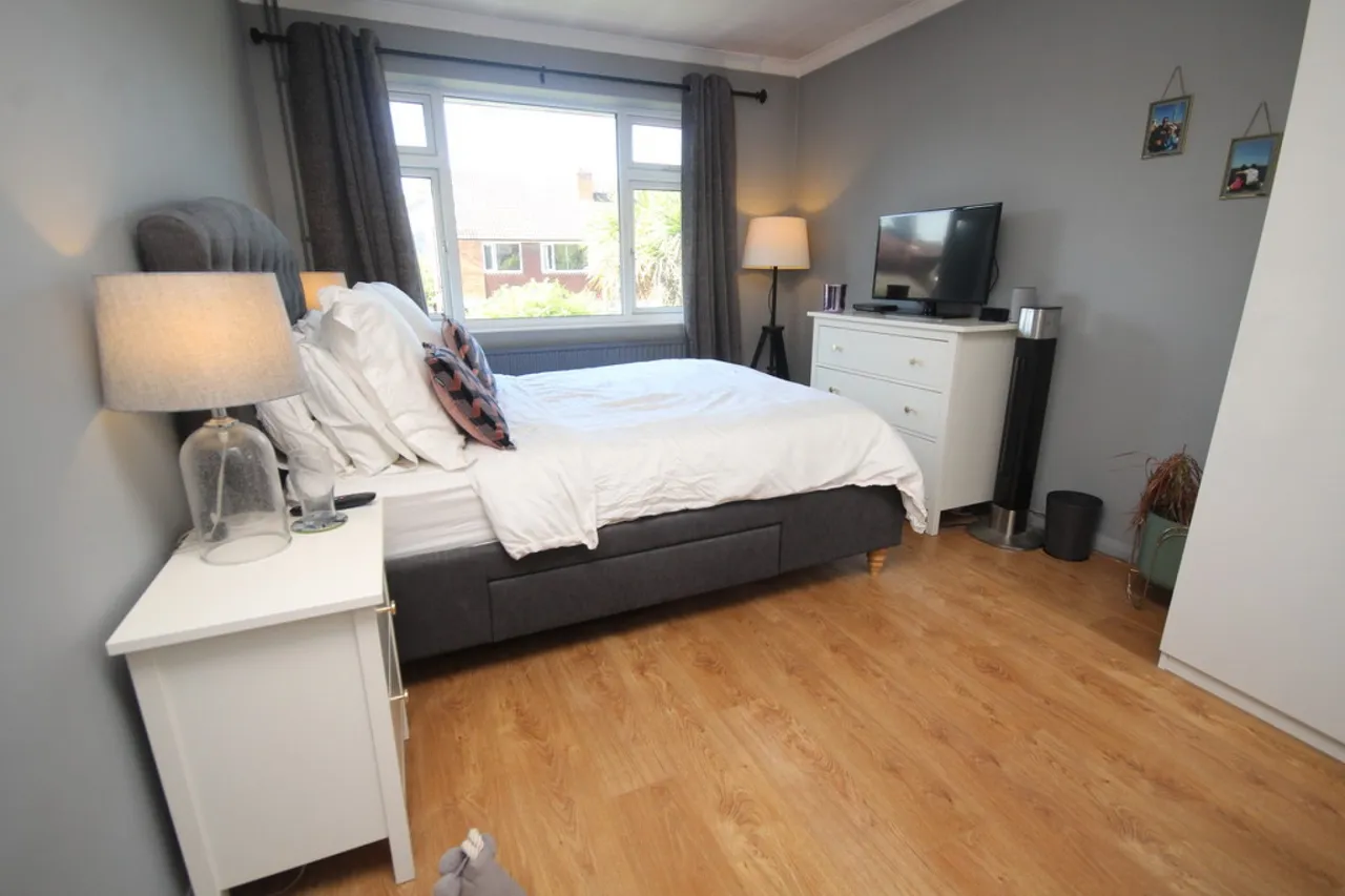 Meadow Court, photo 4