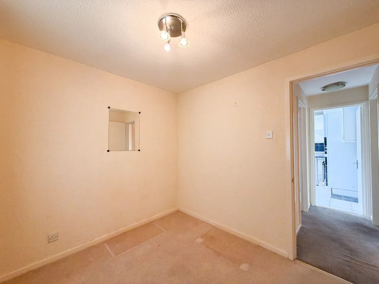 Dovestone Crescent, Dukinfield, SK16, photo 10