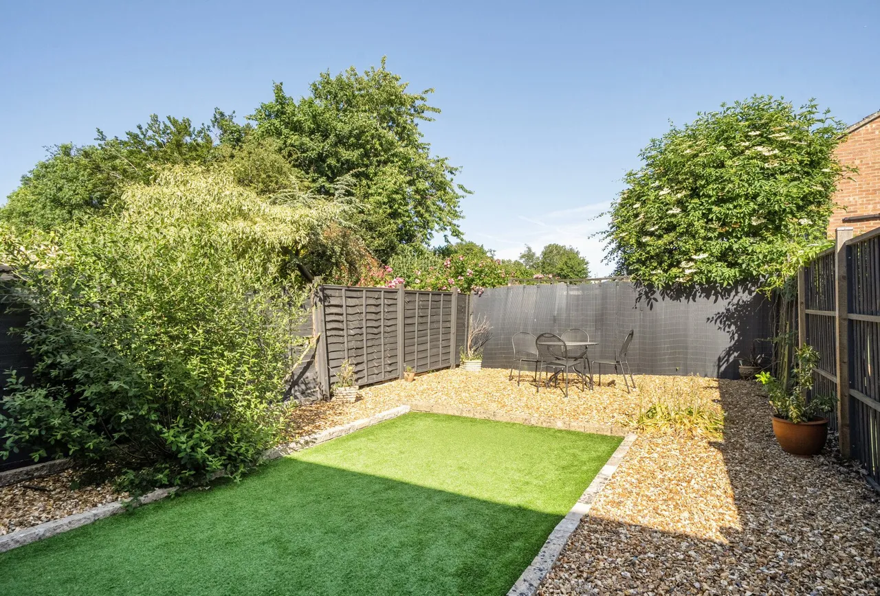 Highworth Crescent, Gloucestershire, Yate, BS37 4EY, photo 15