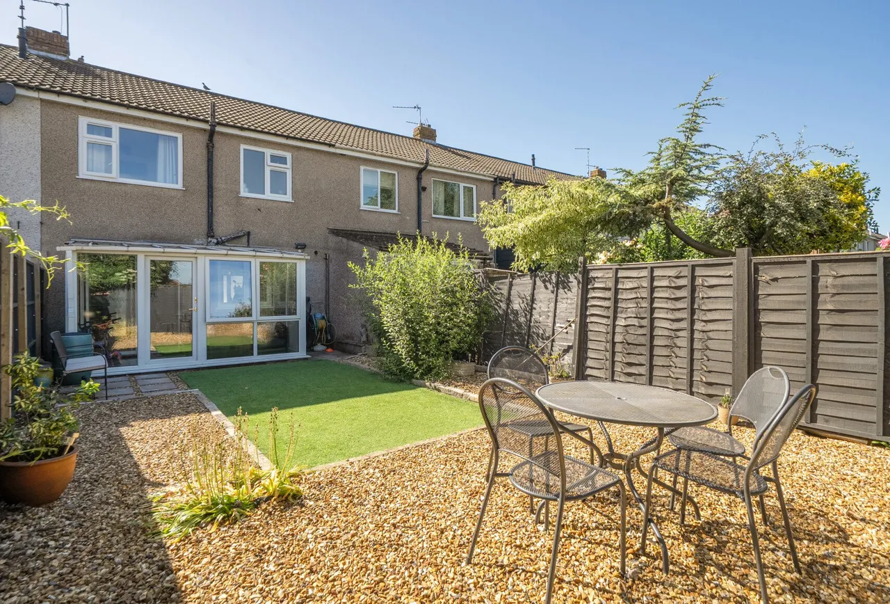 Highworth Crescent, Gloucestershire, Yate, BS37 4EY, photo 14