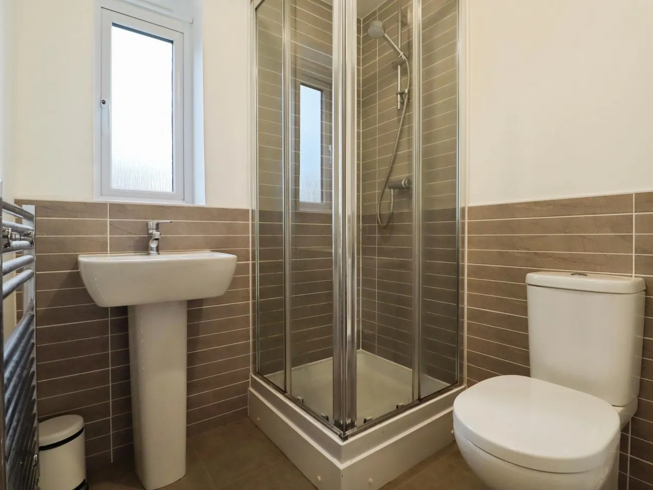 Plasnewydd Walk, Llantwit Major, CF61, photo 16
