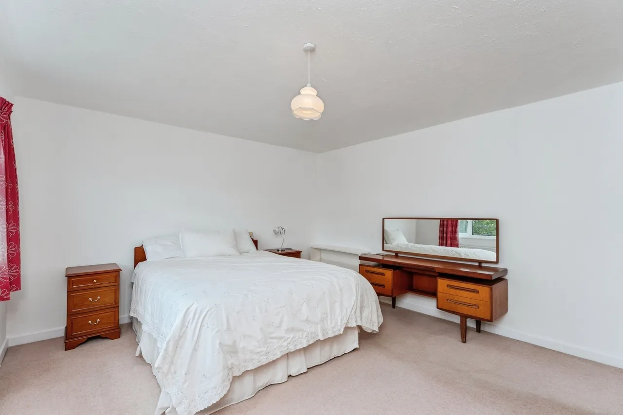 Dee Road, Mickle Trafford, CH2, photo 15