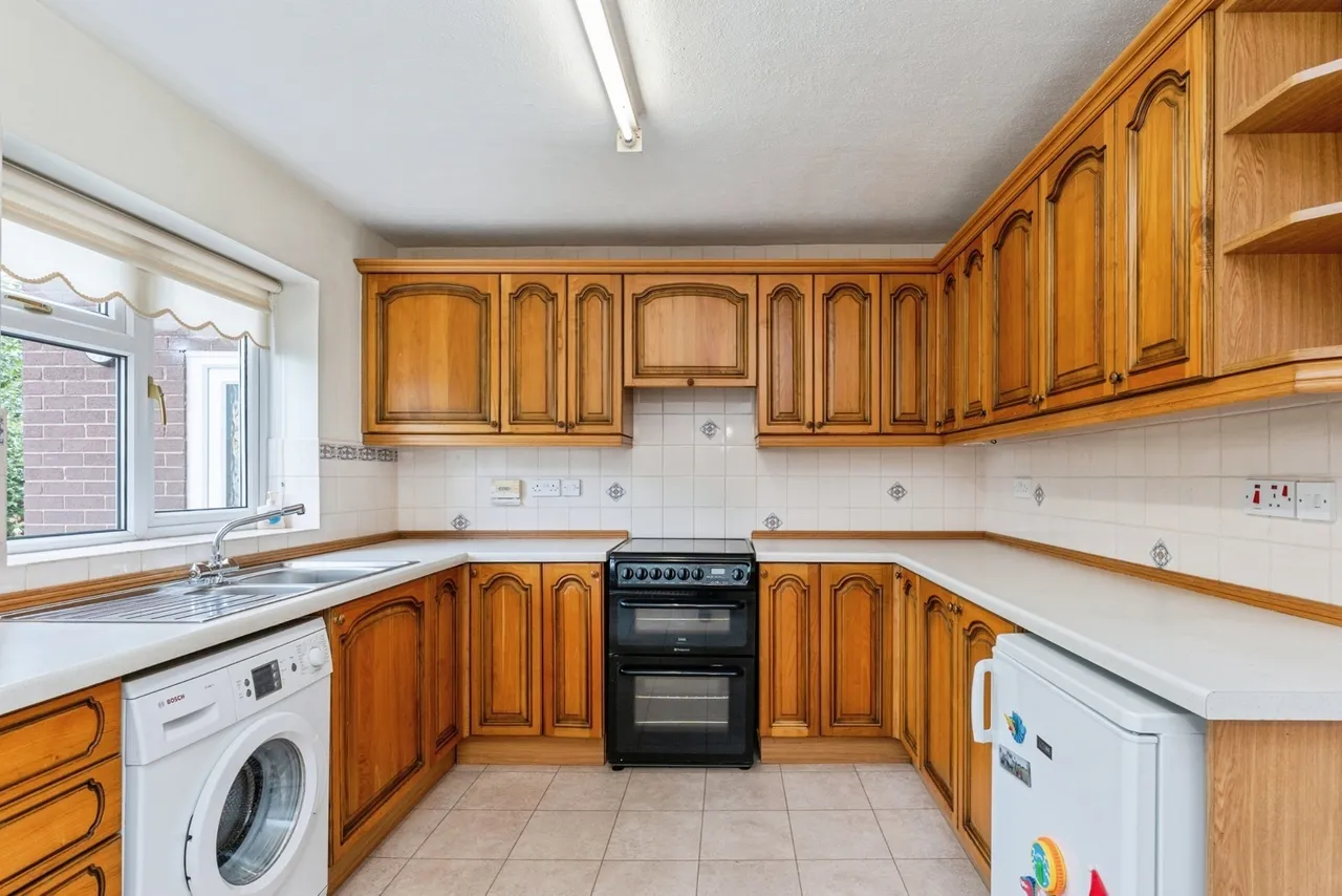 Dee Road, Mickle Trafford, CH2, photo 6