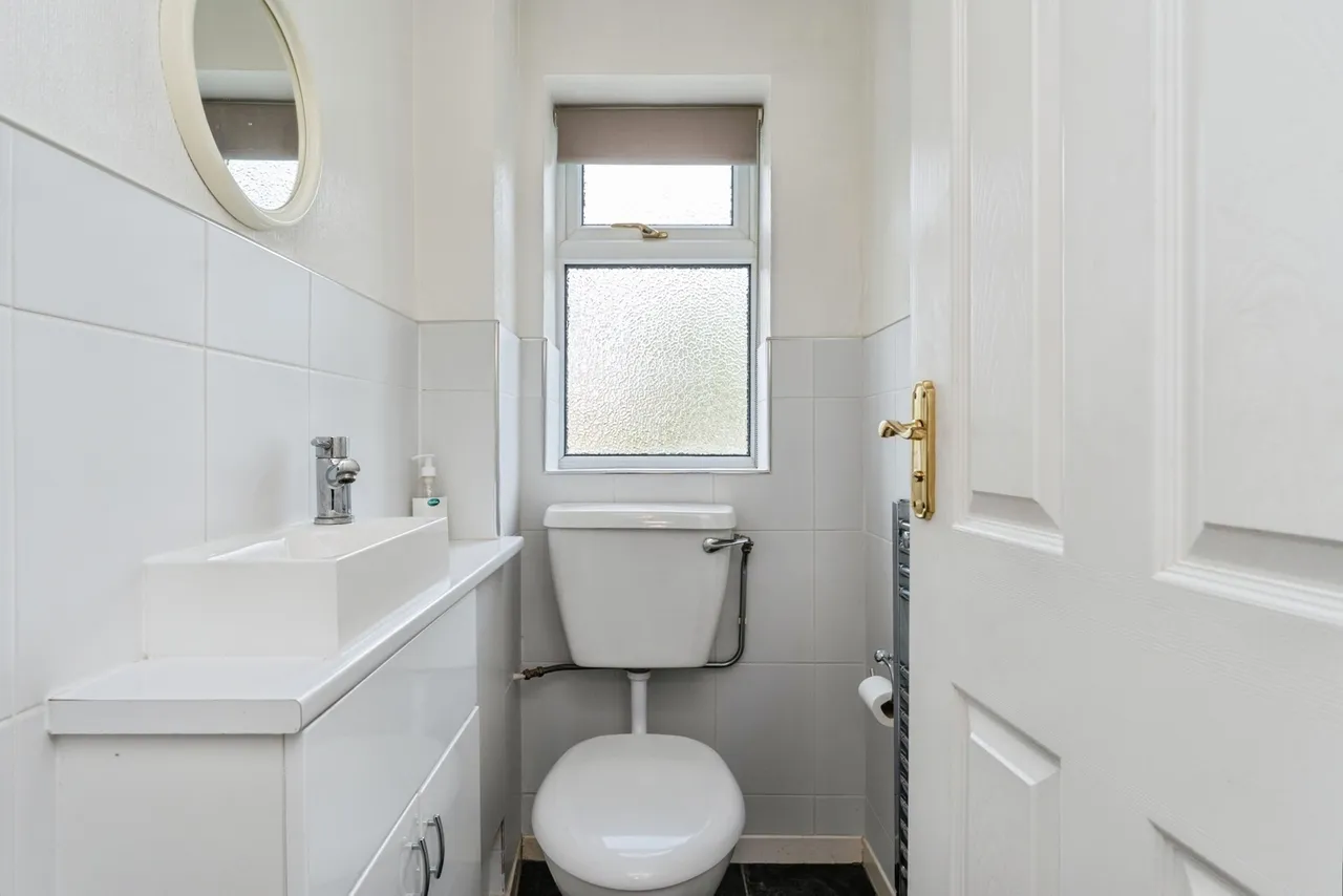 Dee Road, Mickle Trafford, CH2, photo 10
