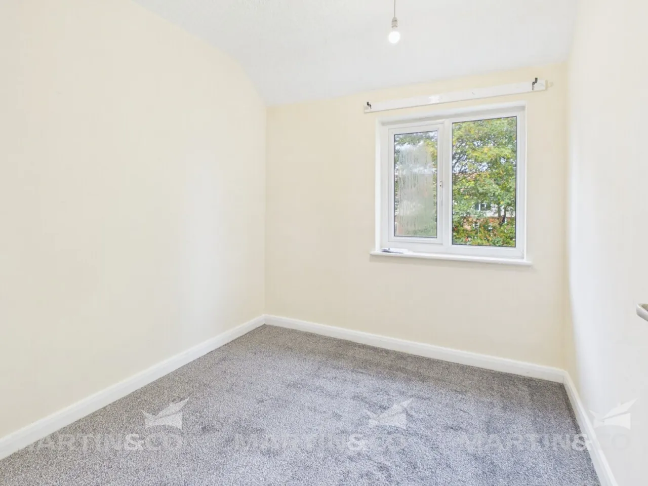 Runnymede Road, Intake, DN2, photo 8