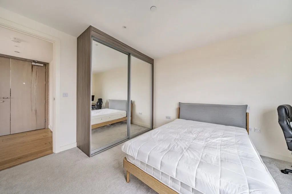 Duke of Wellington Avenue, SE18, photo 9