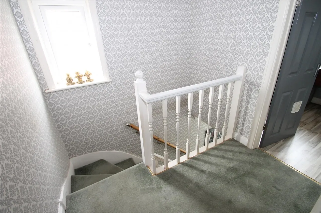 Goodrest Avenue, Halesowen, photo 14