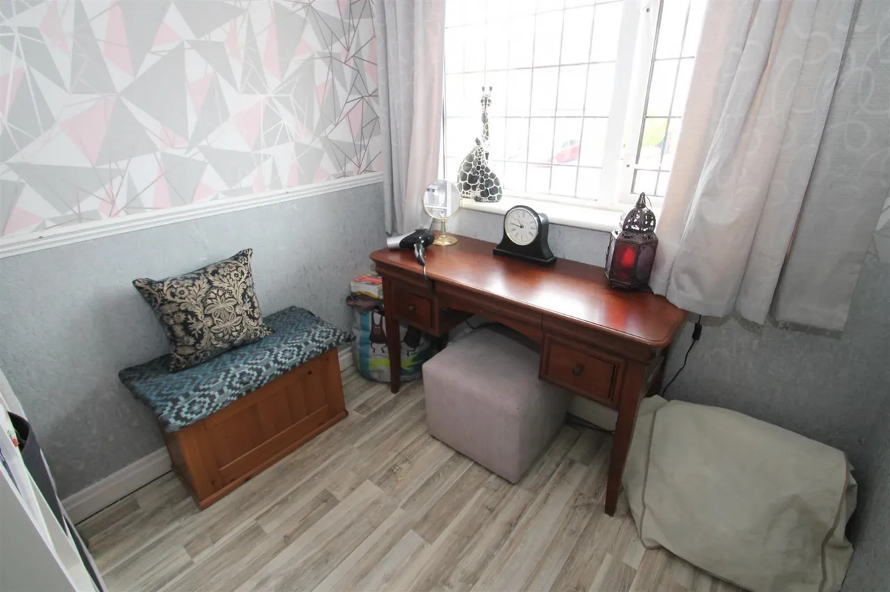 Goodrest Avenue, Halesowen, photo 12