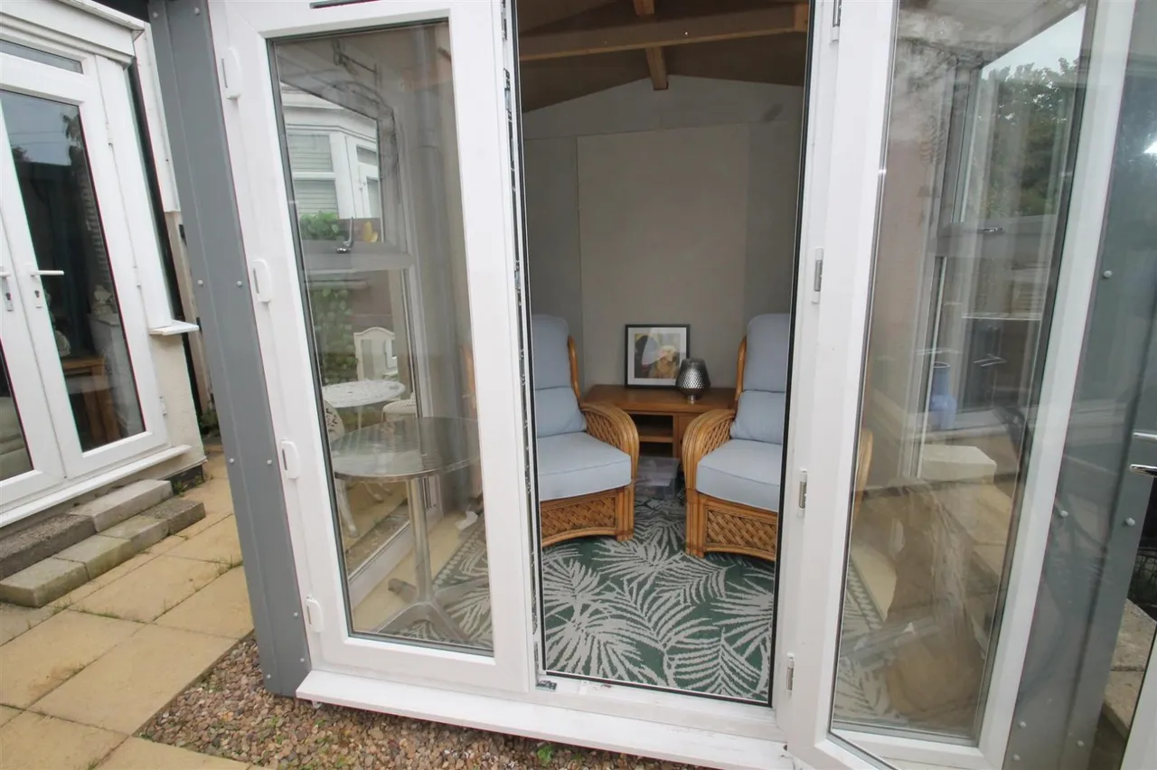 Goodrest Avenue, Halesowen, photo 9