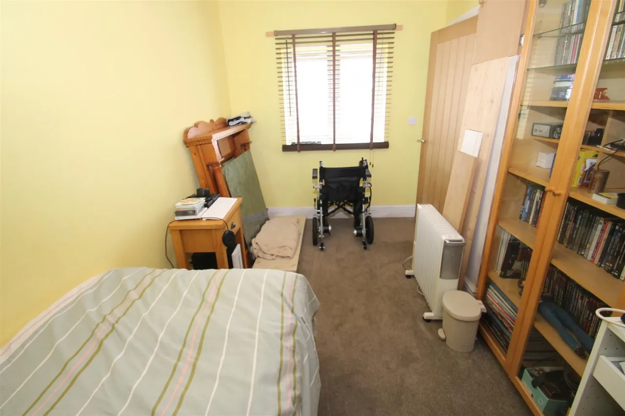 Goodrest Avenue, Halesowen, photo 11