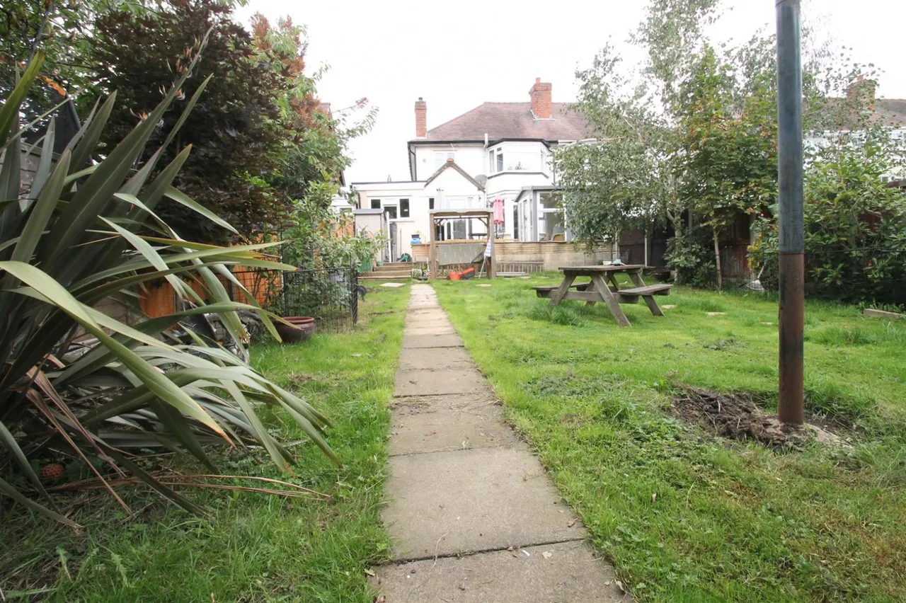 Goodrest Avenue, Halesowen, photo 7