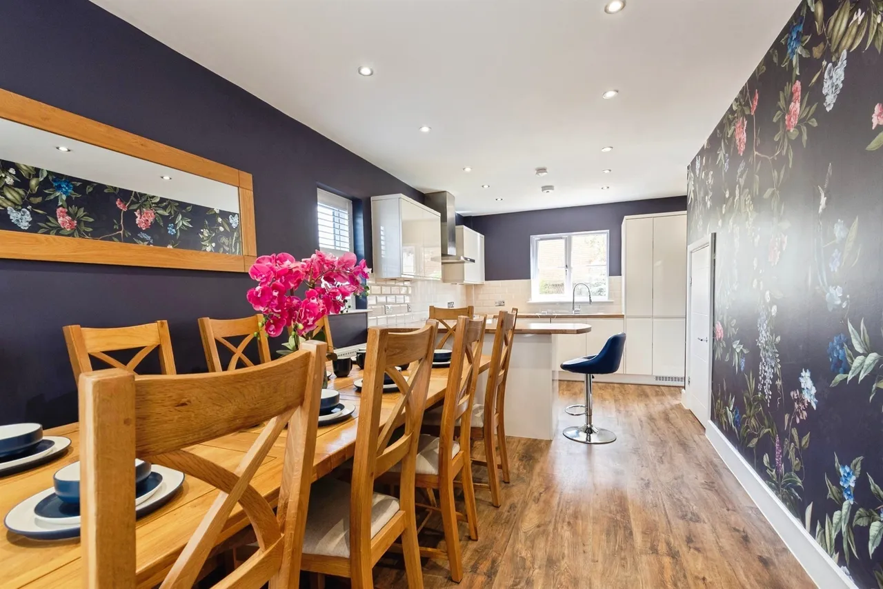 Greengates Close, Great Leighs, Chelmsford, photo 9