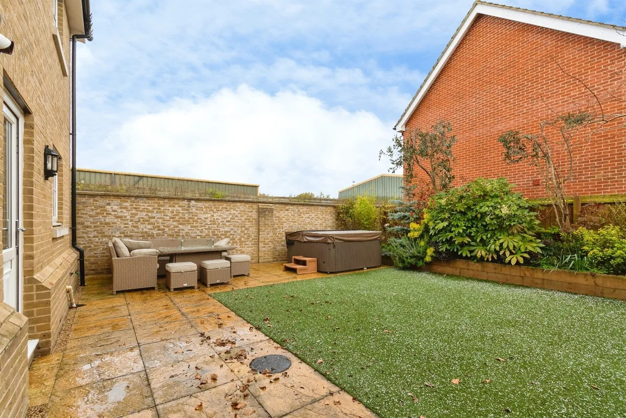 Greengates Close, Great Leighs, Chelmsford, photo 4