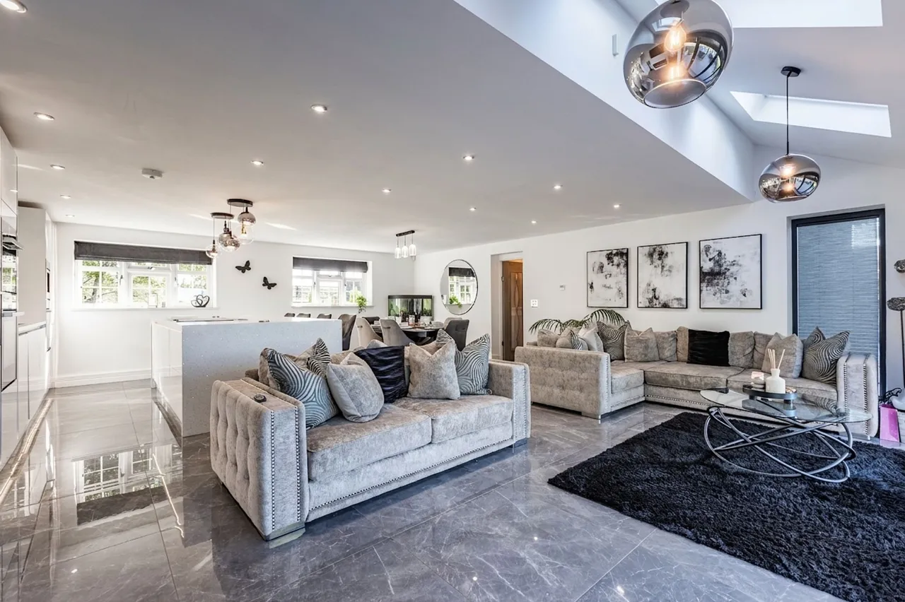 Impressively Extended Five Bedroom Fa, photo 10
