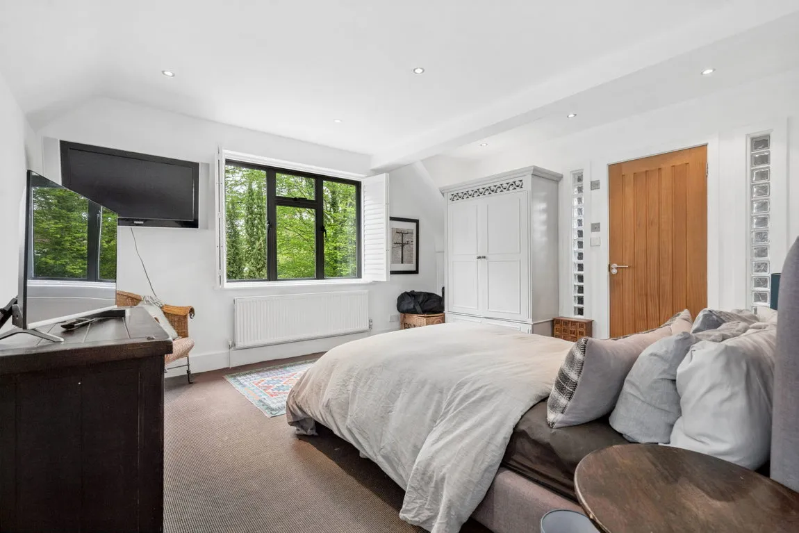 Chalfont Lane, Chorleywood, WD3, photo 17