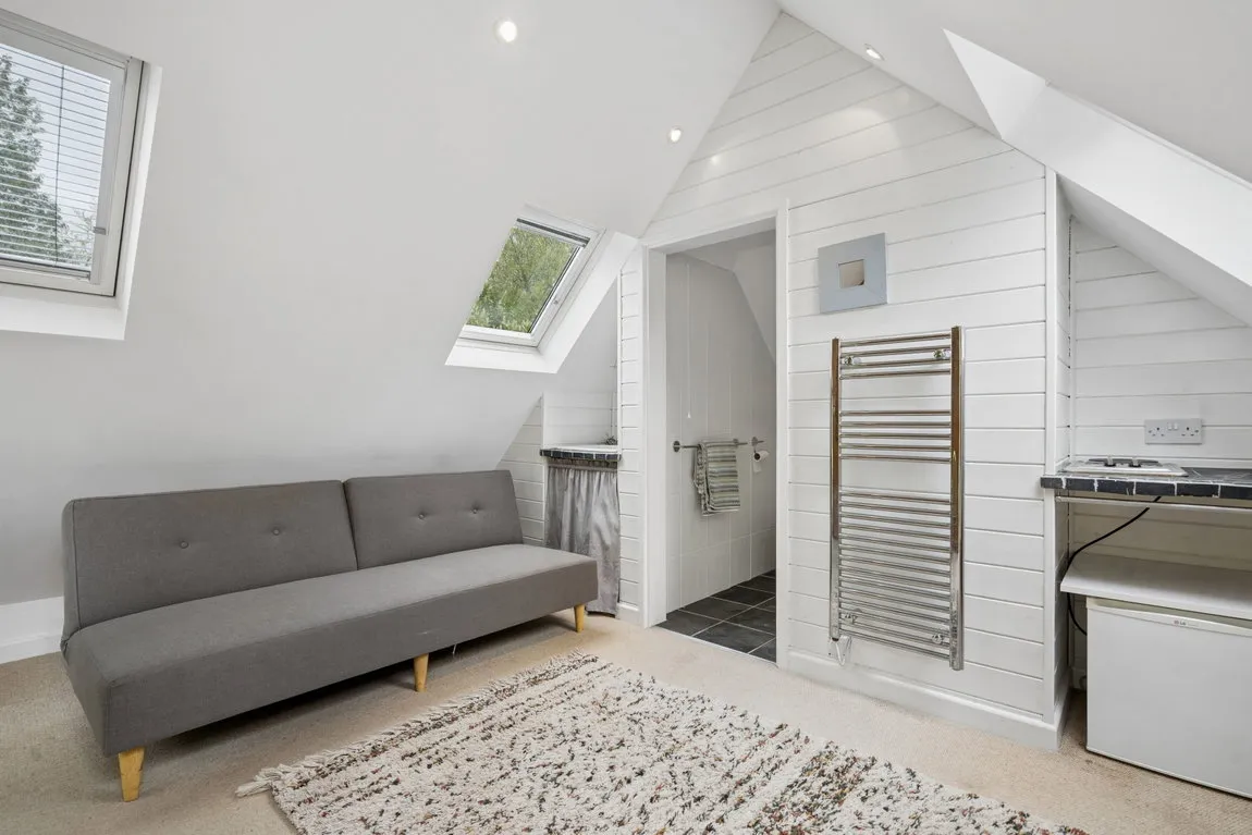 Chalfont Lane, Chorleywood, WD3, photo 21