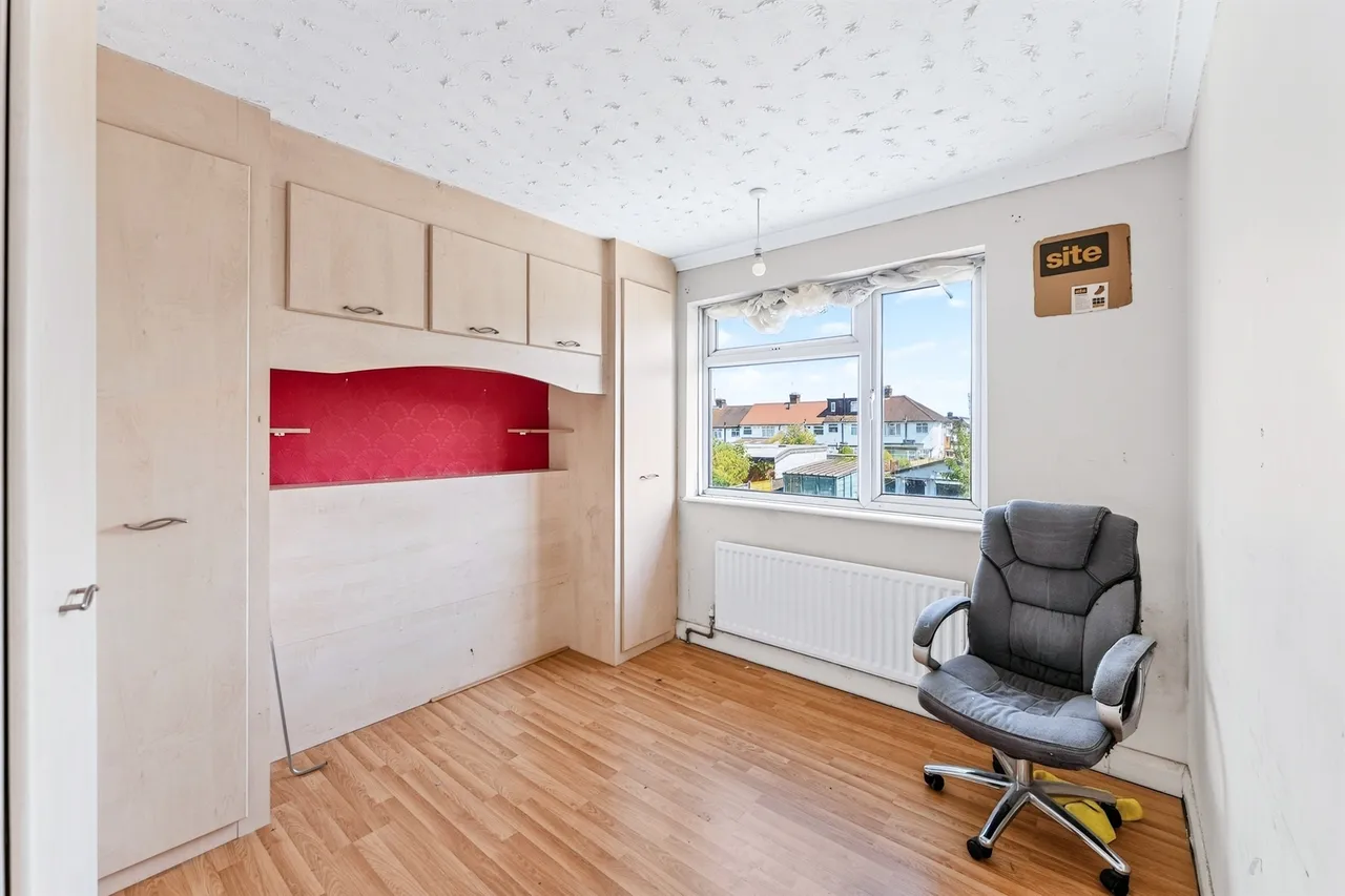 Kingsbridge Road, Morden, SM4, photo 15