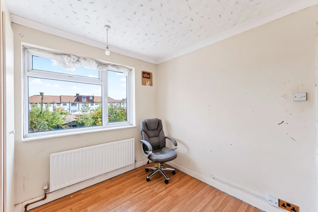 Kingsbridge Road, Morden, SM4, photo 16