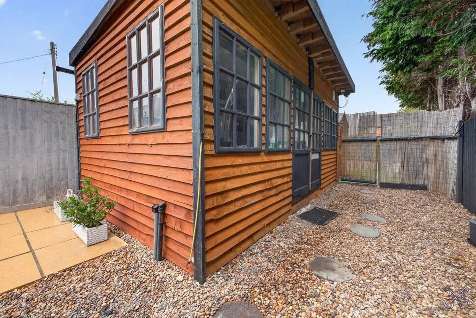School Lane, Middle Littleton, WR11, photo 17